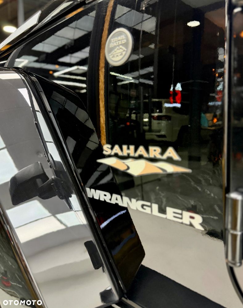 Jeep Wrangler - 17