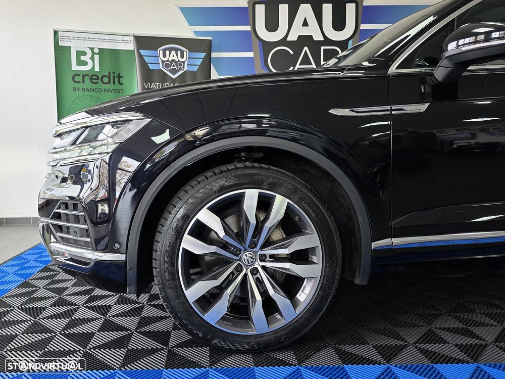 VW Touareg 3.0 TDI V6 Elegance Plus - 4