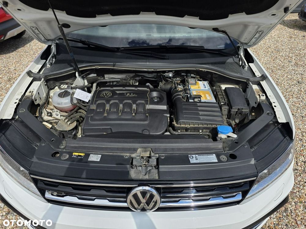 Volkswagen Tiguan 2.0 TDI SCR DSG R-Line - 29