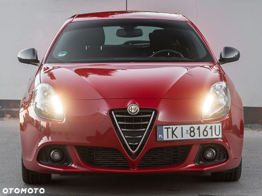 Alfa Romeo Giulietta 1.6 JTDM 16V - 4