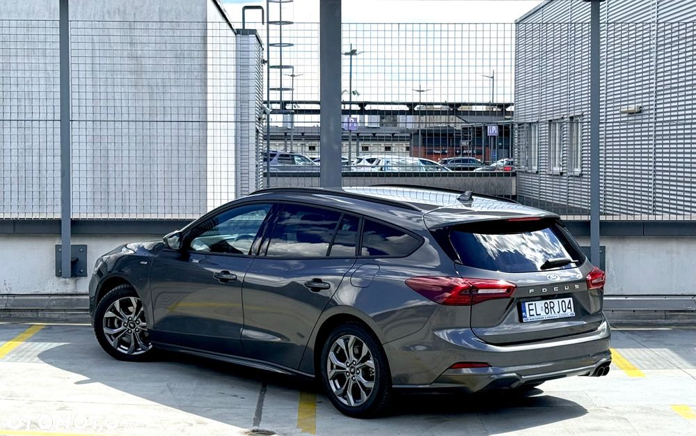 Ford Focus 1.0 EcoBoost mHEV ST-Line X - 15