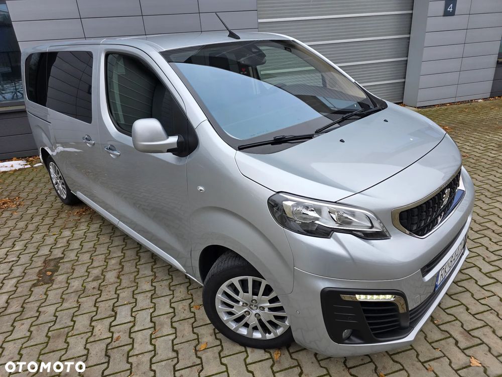 Peugeot Traveller L2 2.0 Allure - 10