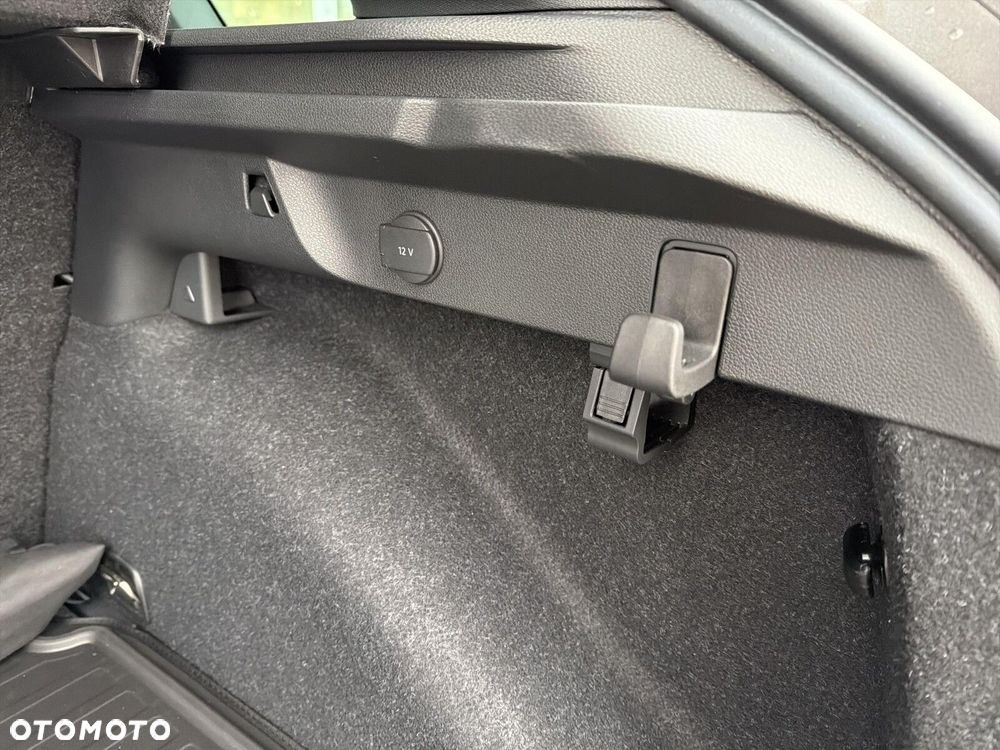 Skoda Scala 1.5 TSI Monte Carlo DSG - 32