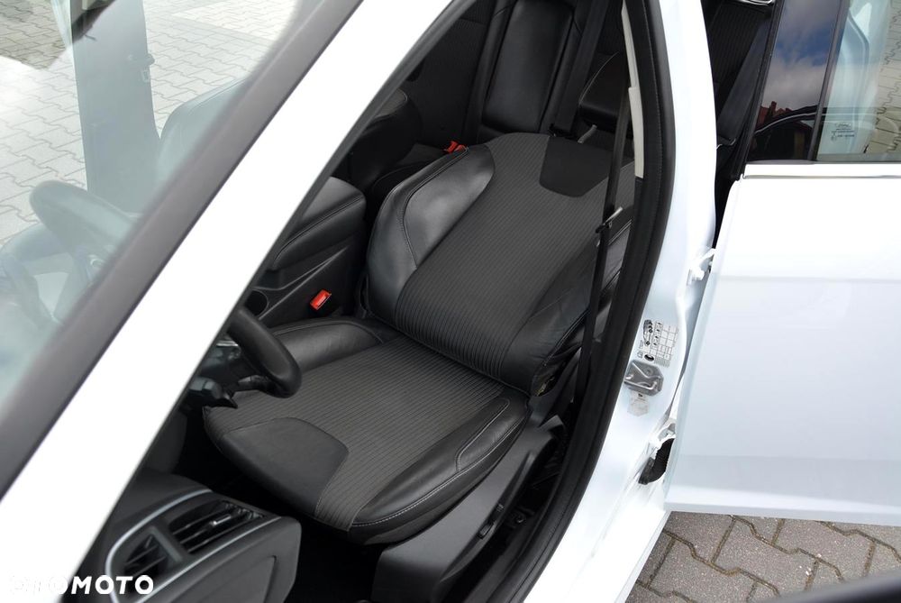 Ford Focus 1.6 EcoBoost Start-Stopp-System Titanium - 21