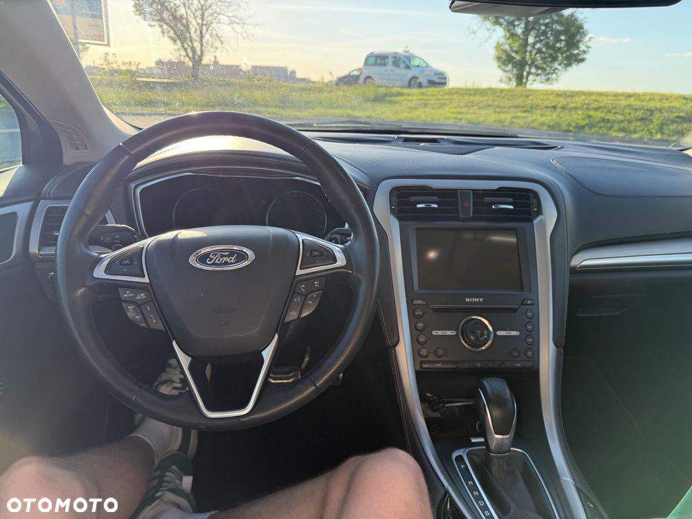 Ford Mondeo Vignale 2.0 TDCi PowerShift - 6