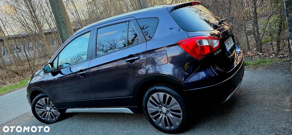 Suzuki SX4 S-Cross 1.6 Premium 4WD - 37