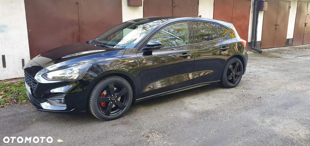 Ford Focus 2019 photo 2