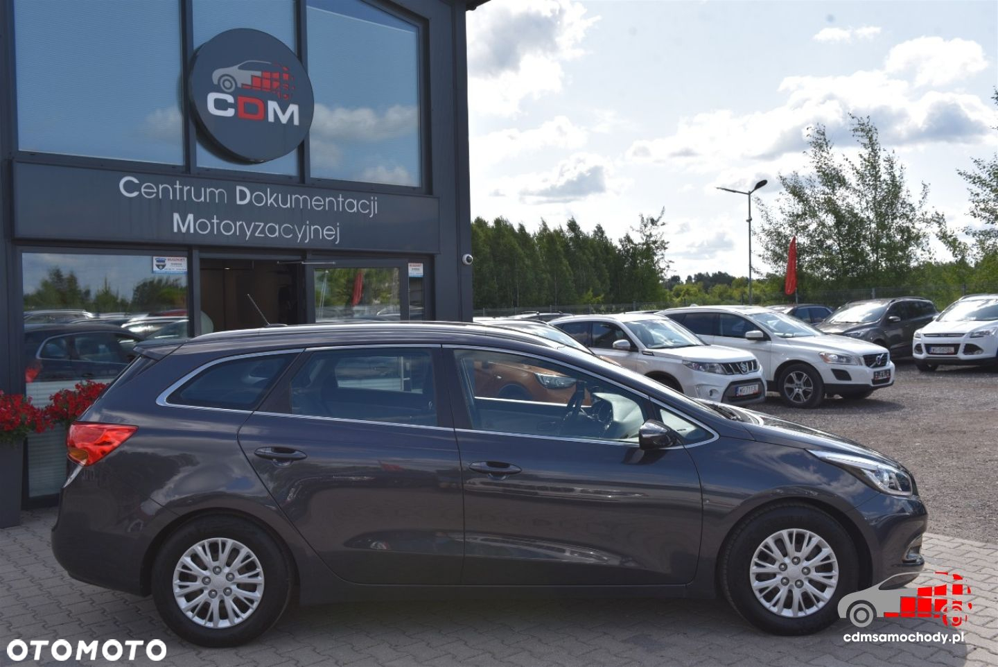 Kia Ceed - 11