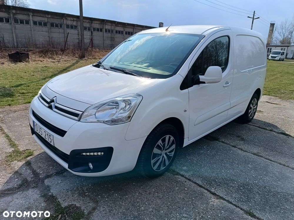 Citroën Berlingo 1.6 diesel Blue HDI 99kM, manual, 2016 rok EURO 6! STAN BARDZO DOBRY, PRZEBIEG GWARANTOWANY! - 2