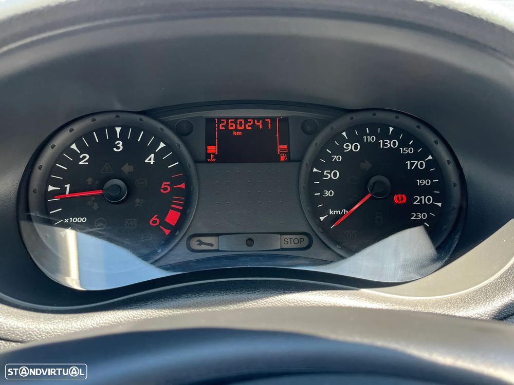 Renault Clio Van c/ AC - 15