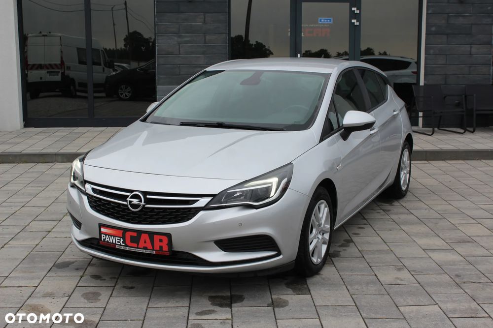 Opel Astra 1.6 D (CDTI) Dynamic - 3