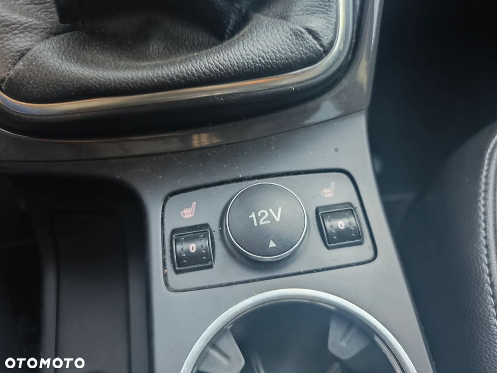 Ford Kuga - 18