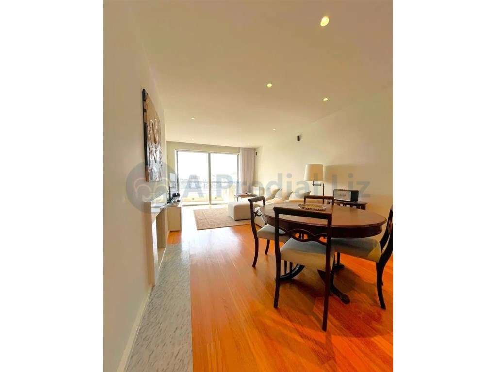 Apartamento T2 - Aviz - Ao Parque da Cidade - Grande imagem: 2/22