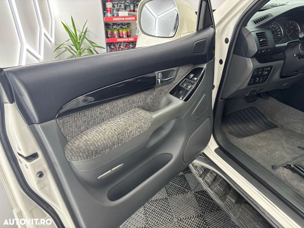 Toyota Land Cruiser 3.0 D-4D Automatik - 8