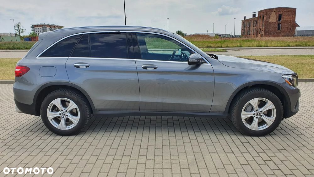 Mercedes-Benz GLC 300 4Matic 9G-TRONIC - 4