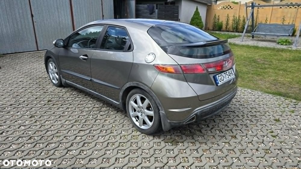 Honda Civic 1.8 Sport - 2