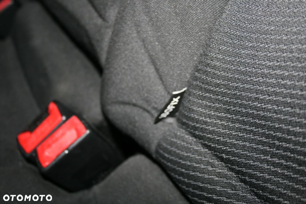 Citroën C5 1.8i 16V Attraction - 8