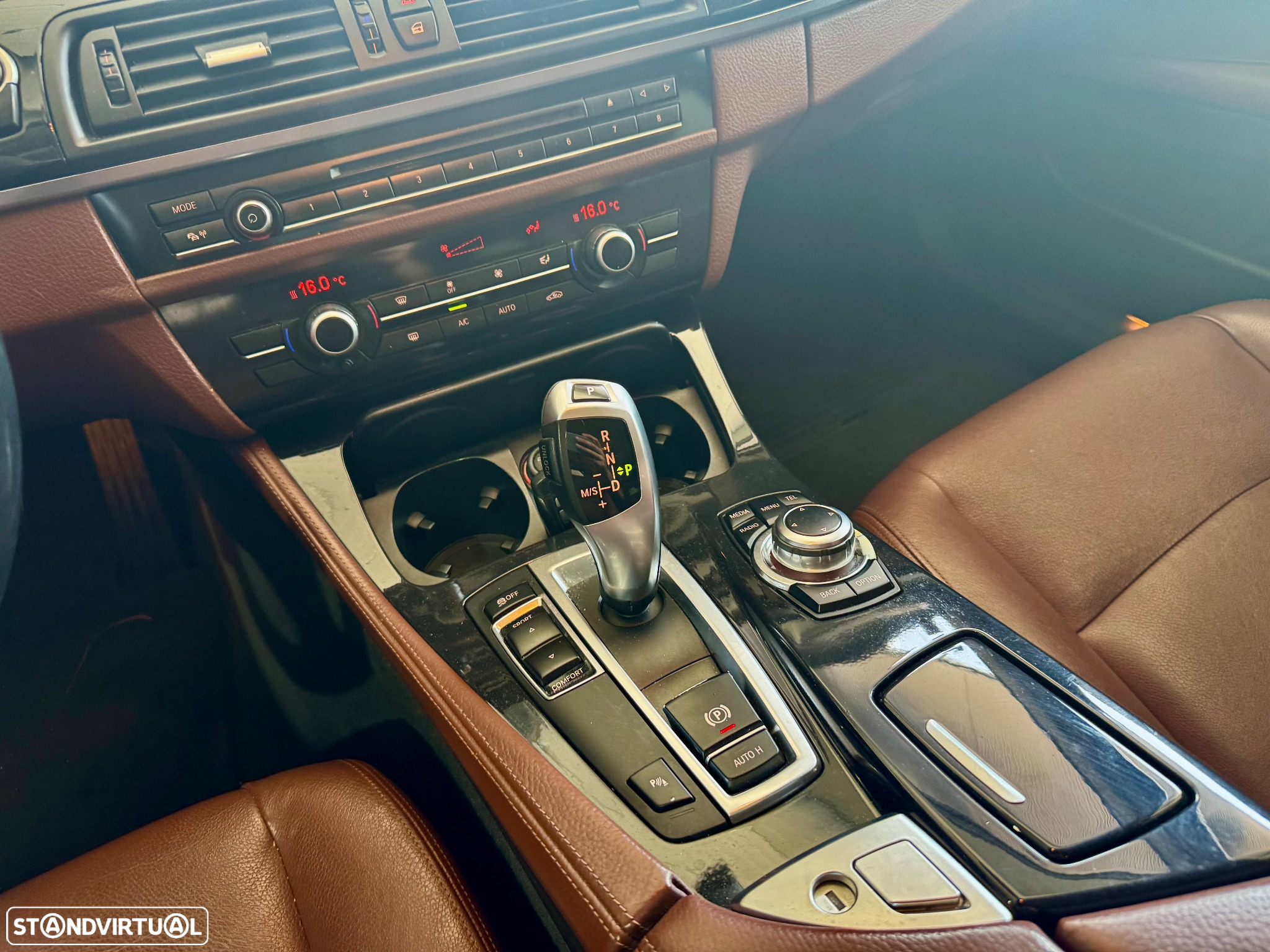 BMW 520 d Auto - 14