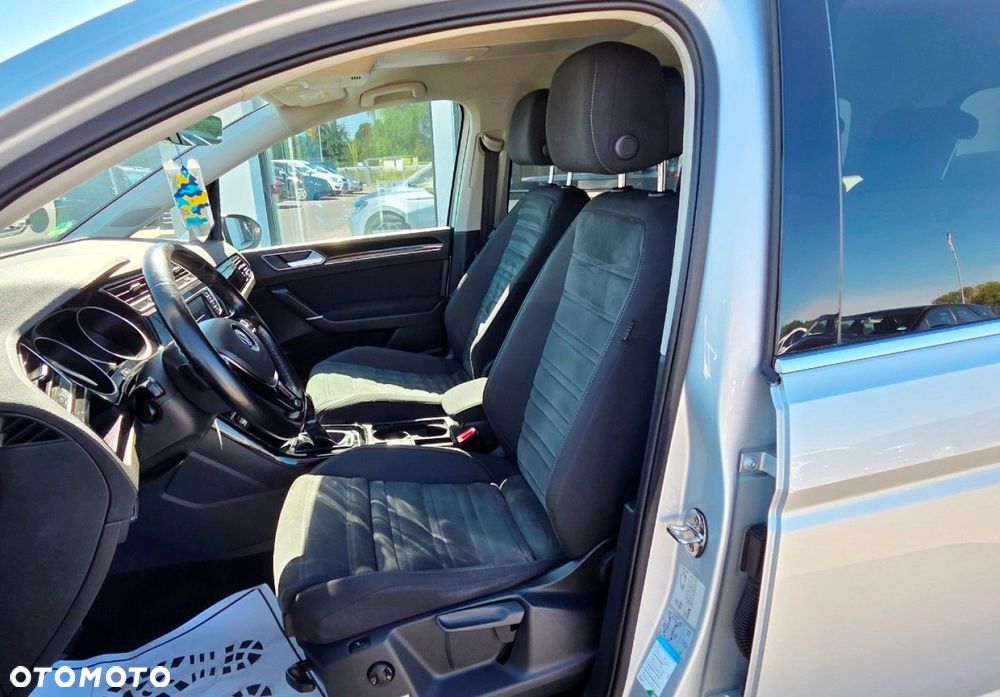 Volkswagen Touran - 6