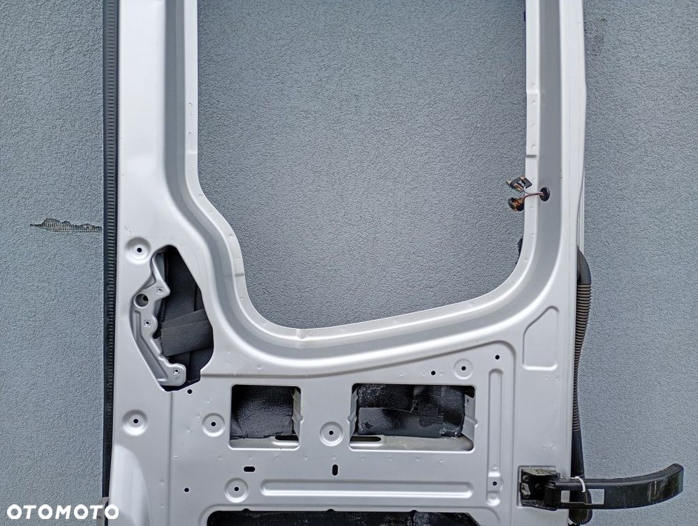 drzwi tylne lewe tył kompletne mercedes sprinter w906 crafter max l2h2 l3h2 srebrny met. - 13
