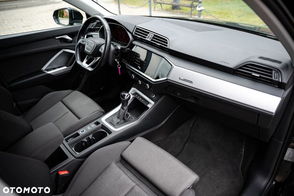 Audi Q3 35 TFSI mHEV S-Line S tronic - 26