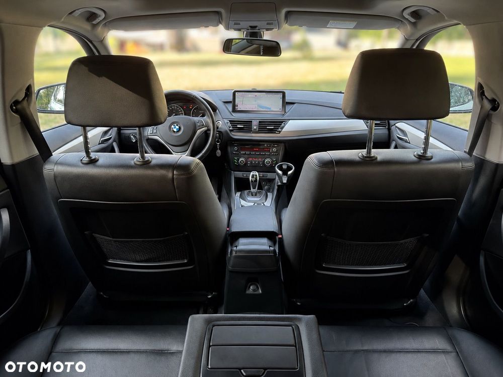 BMW X1 sDrive20i - 8