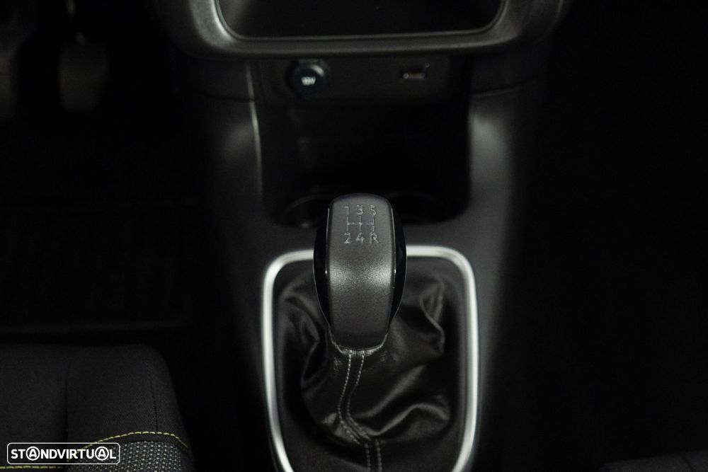 Citroën C3 1.2 PureTech C-Series - 22