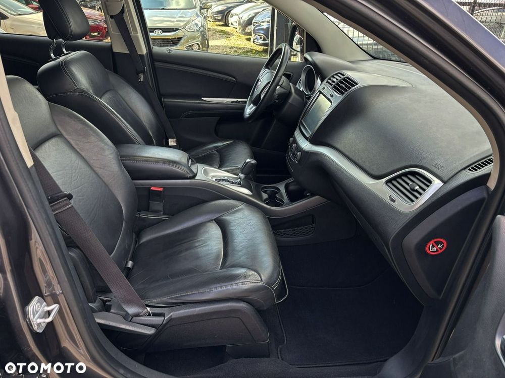 Fiat Freemont 2.0 Multijet Lounge AWD - 30