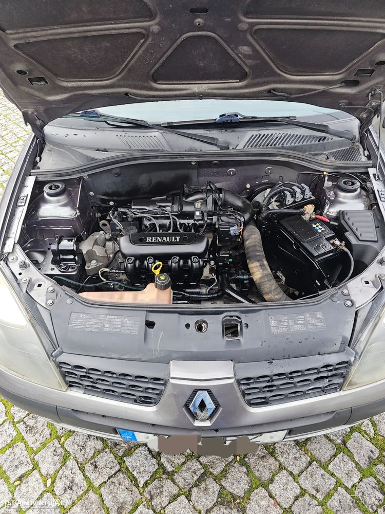 Renault Clio 1.2 - 6