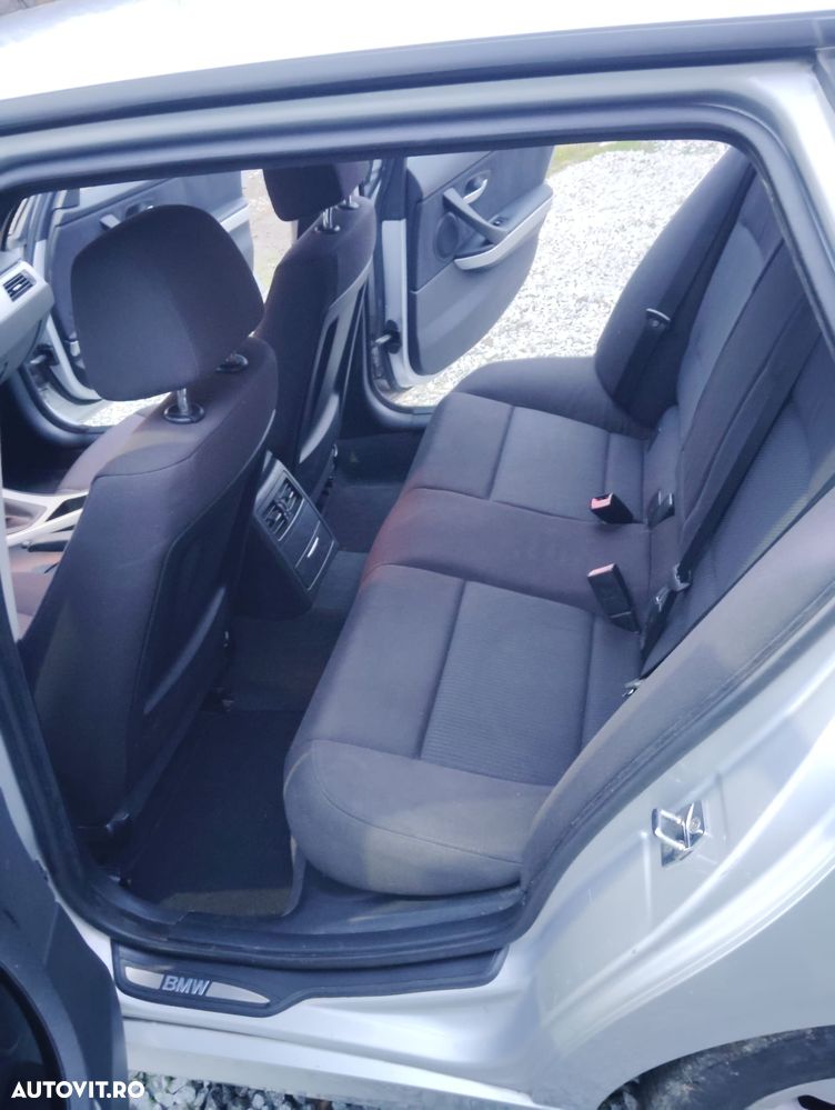 BMW Seria 3 320d DPF Touring Blue Performance Edition Fleet - 8