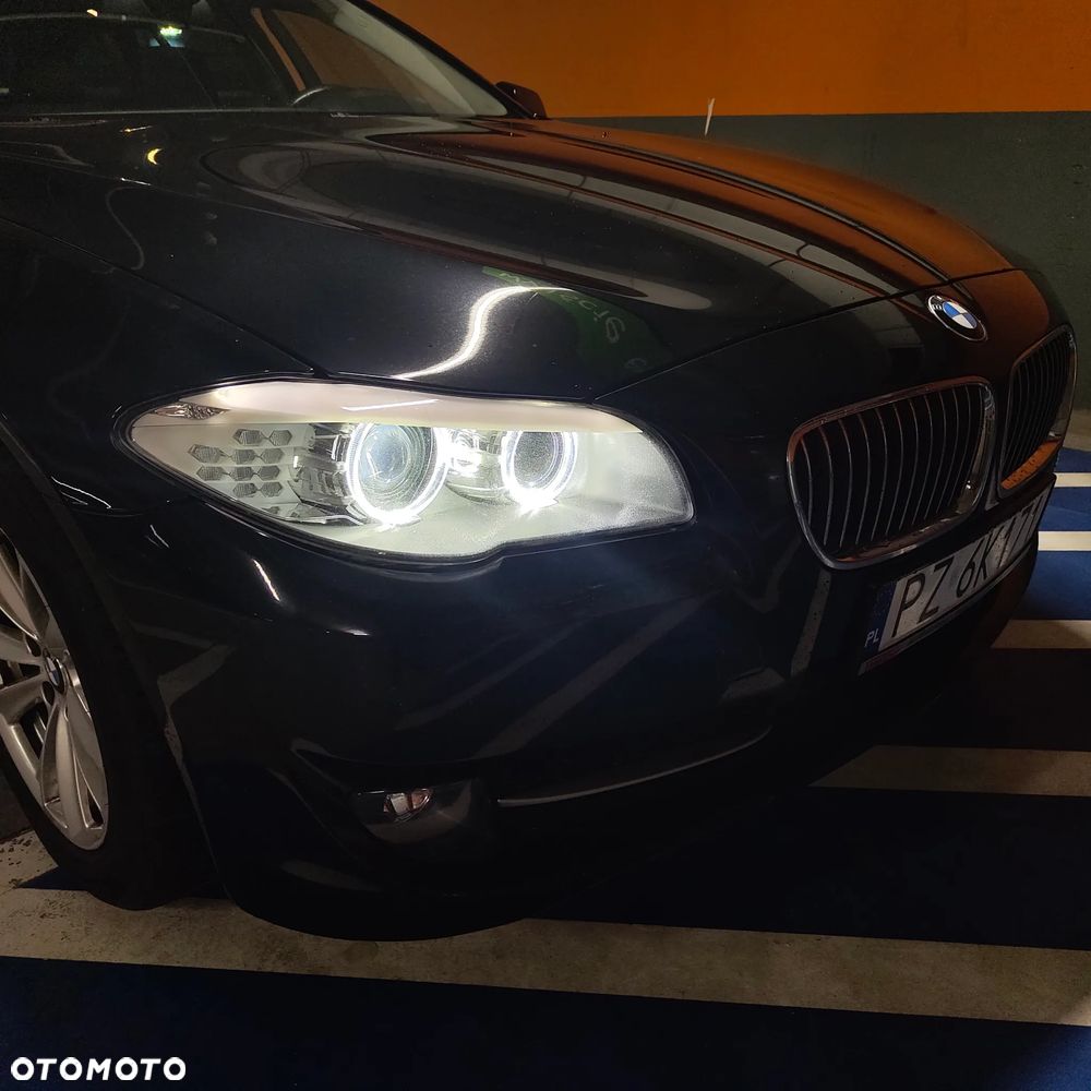 BMW Seria 5 520d Luxury Line - 10