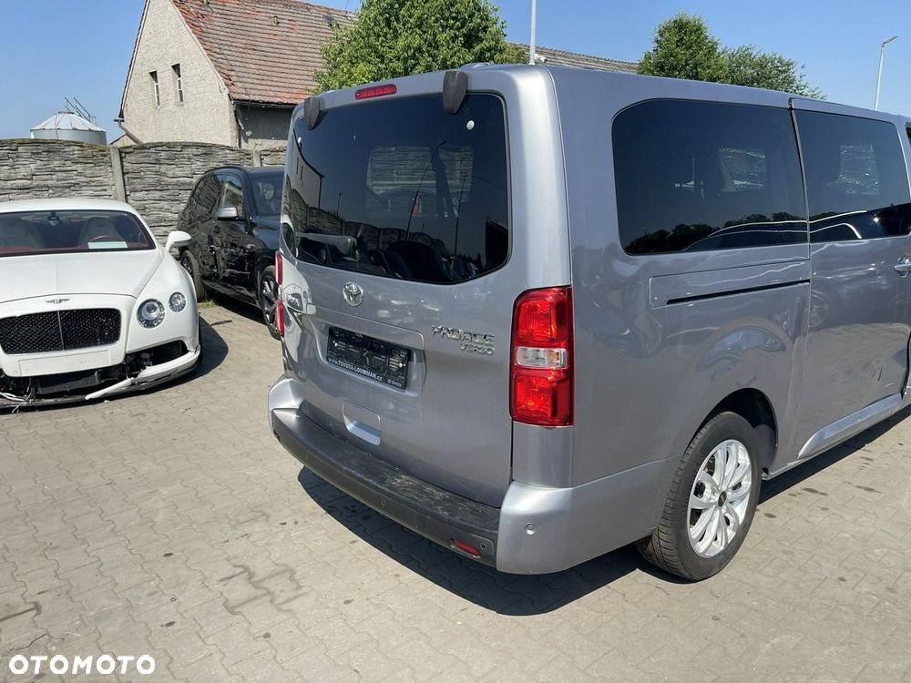 Toyota Proace Verso 2.0 D4-D Long Family - 2