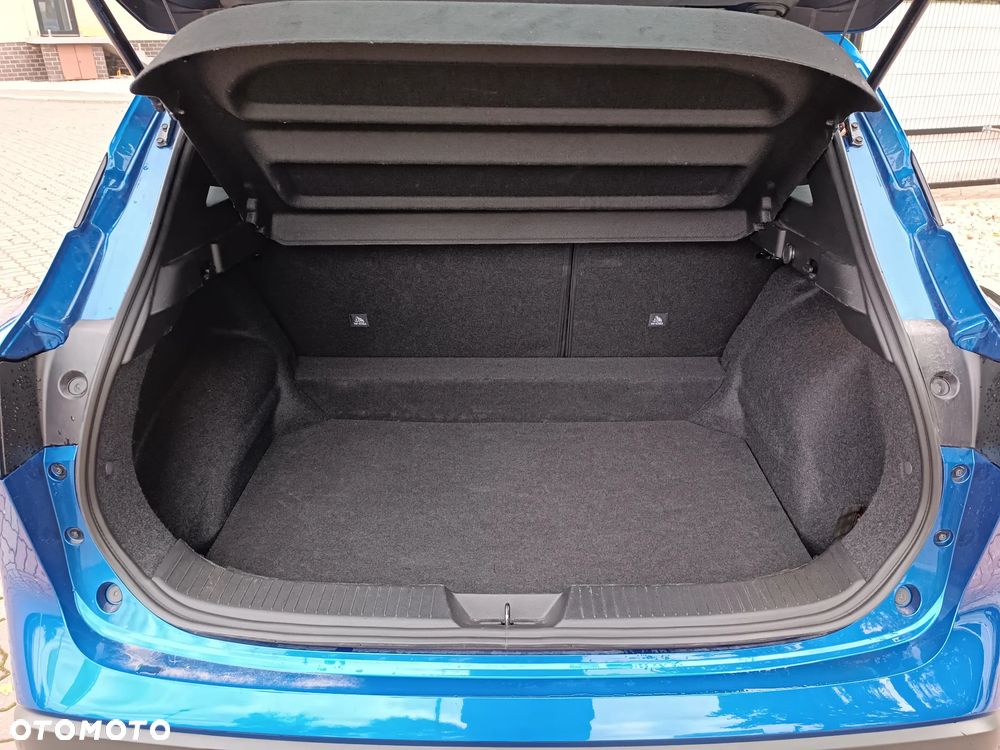 Nissan Qashqai - 25