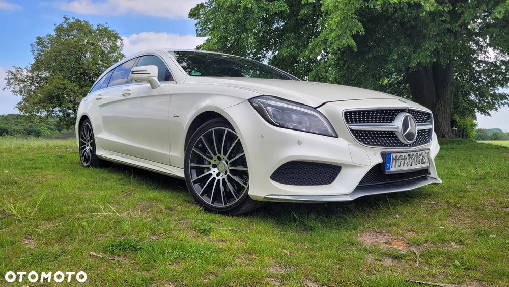 Mercedes-Benz CLS - 13