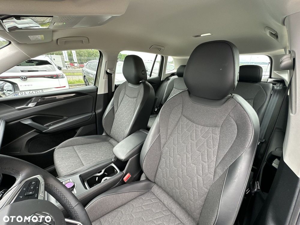 Volkswagen Tiguan 1.5 eTSI Life DSG - 12