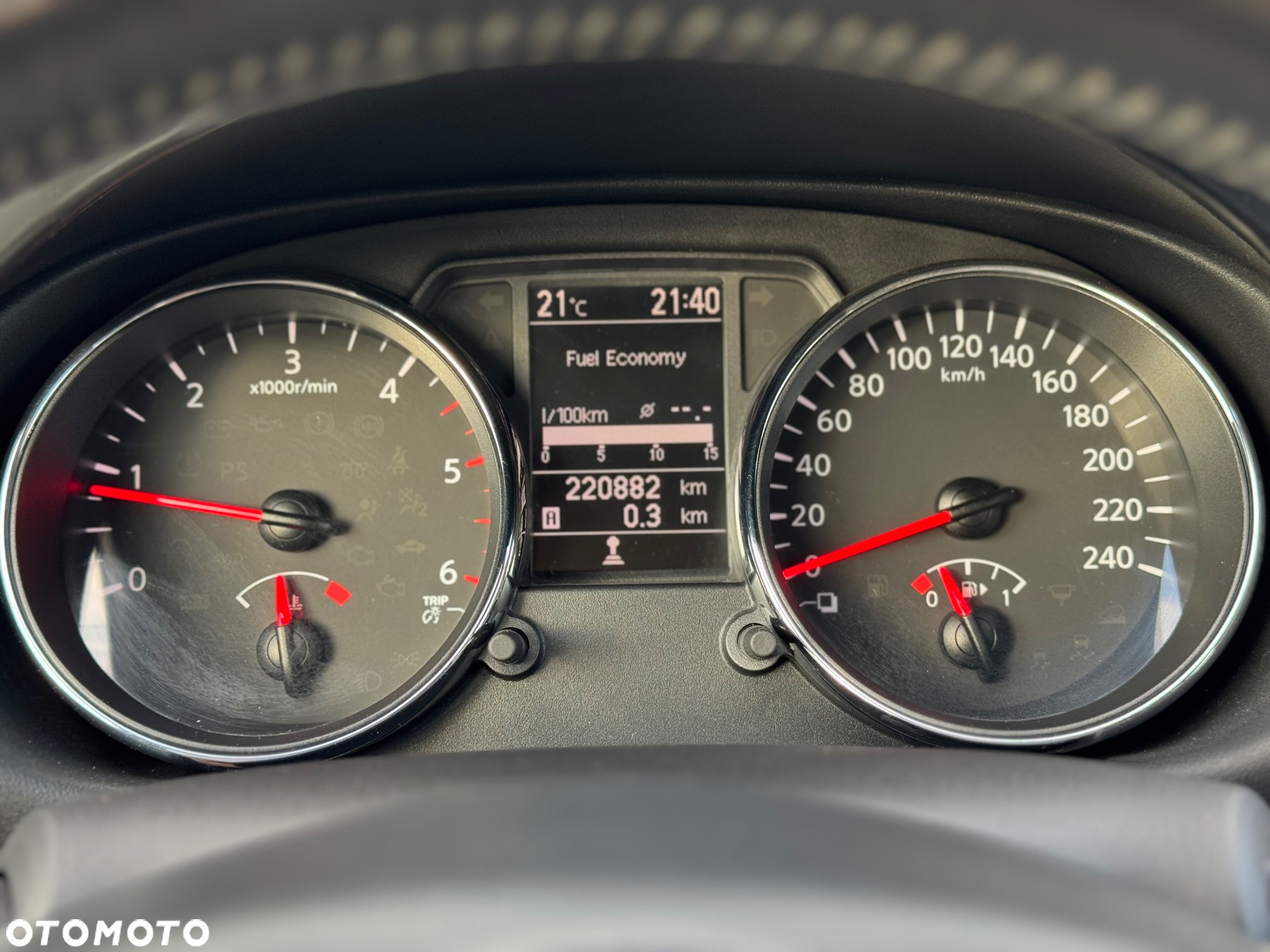 Nissan Qashqai 1.5 dCi Tekna - 25
