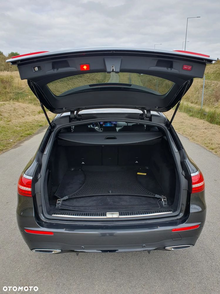 Mercedes-Benz Klasa E 400 d 4Matic 9G-TRONIC AMG Line - 10