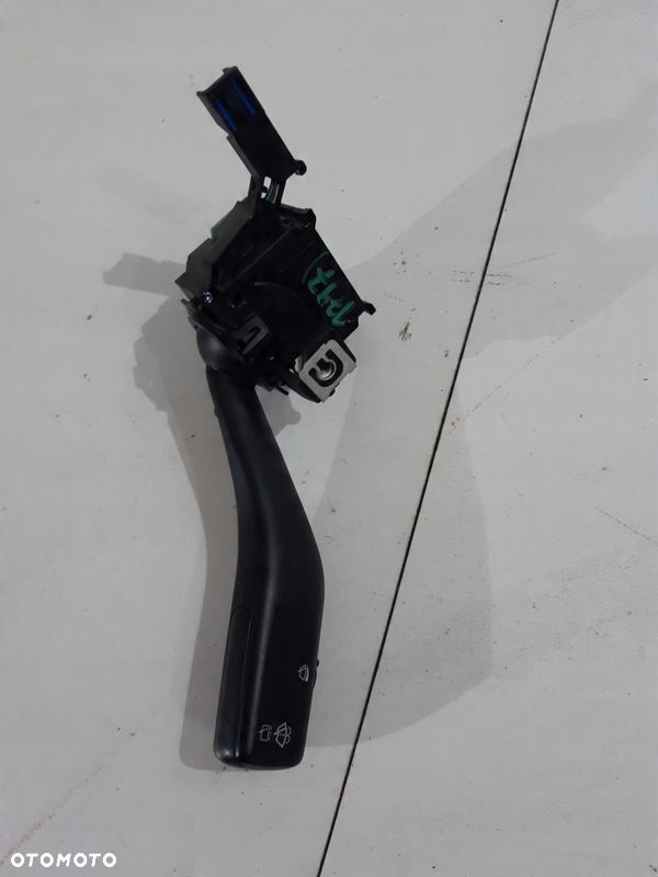 VW Golf V 1.9 TDI Manetka przełącznik pająk - 1