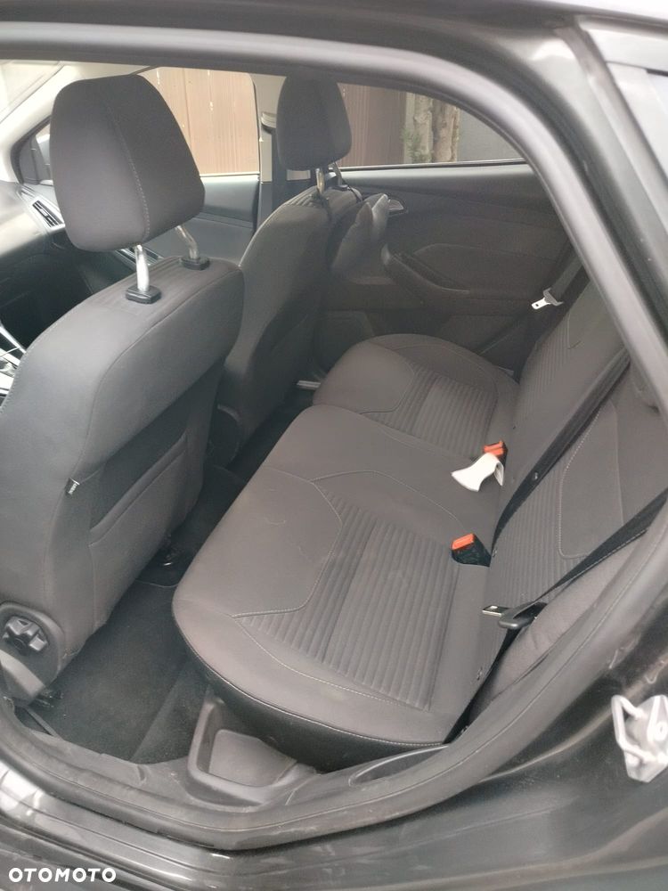 Ford Focus 1.5 EcoBlue Start-Stopp-System COOL&CONNECT - 6