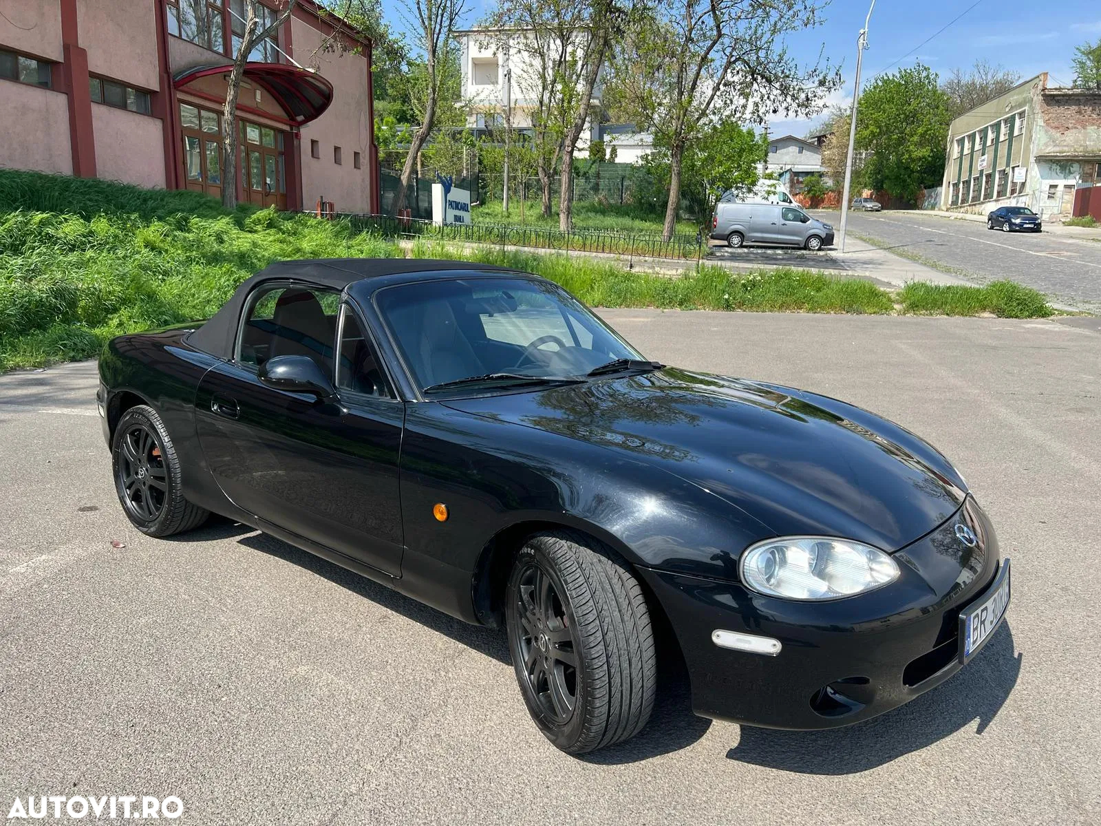 Mazda MX-5 1.6i - 14