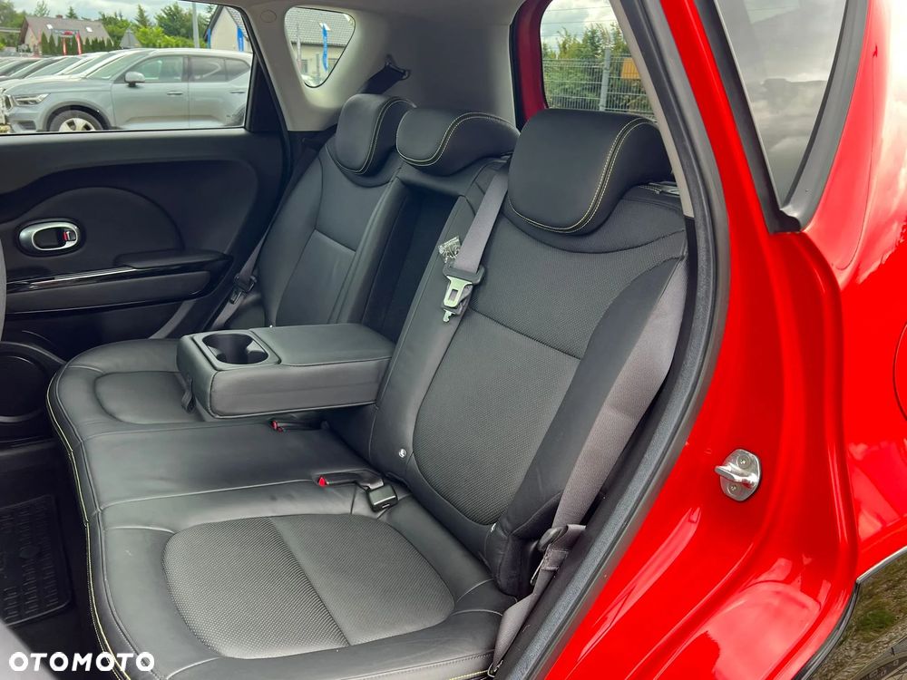 Kia Soul 1.6 CRDI Automatik Iconic - 32