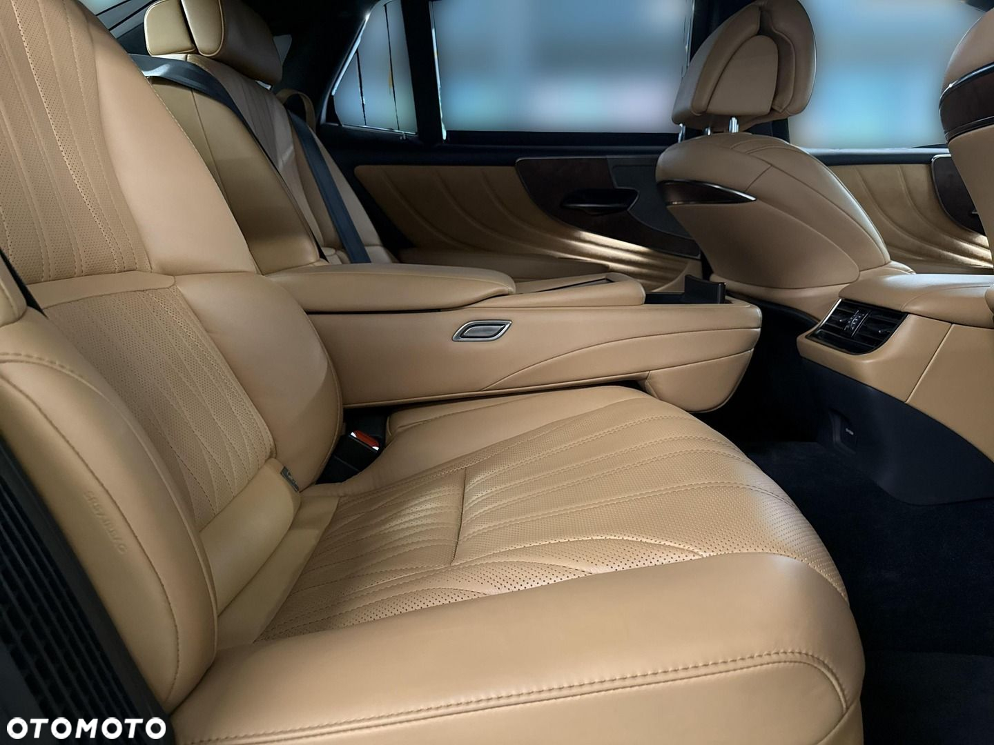 Lexus LS 500h Prestige AWD - 15