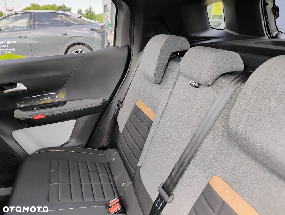 Citroën C3 Aircross 1.2 mHEV Plus S&S eDCT6 - 13