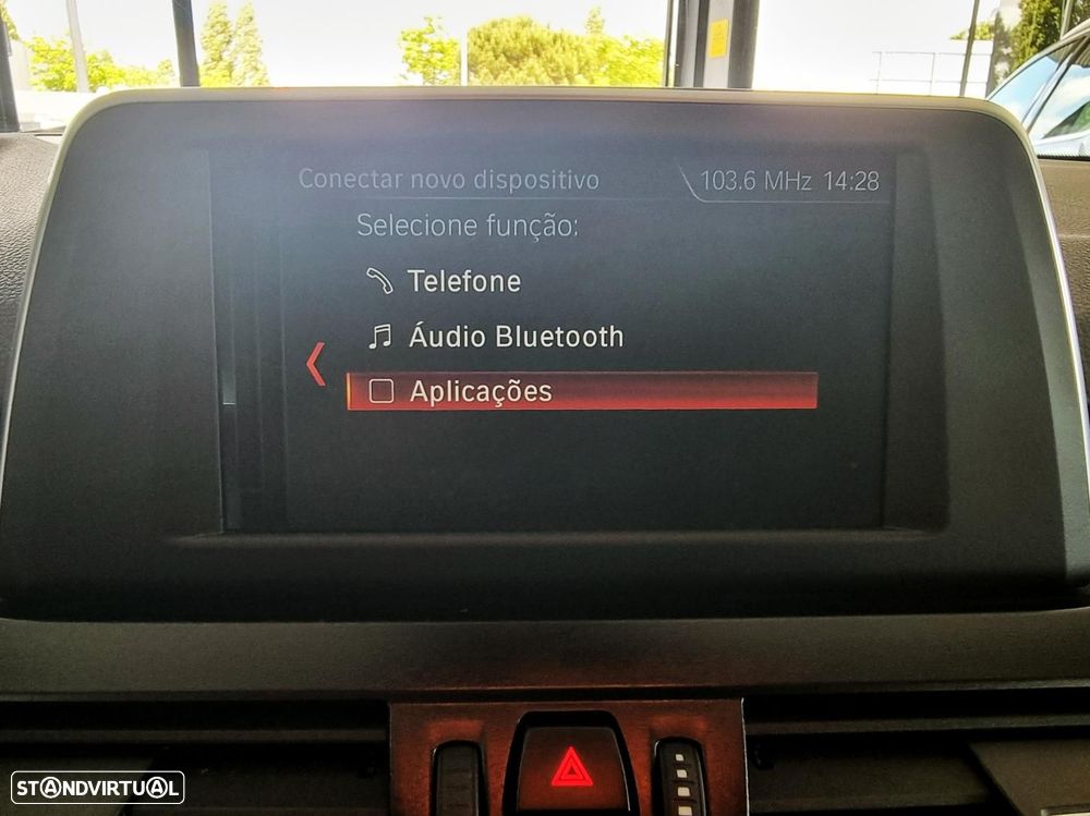 BMW 225xe Active Tourer Advantage - 23