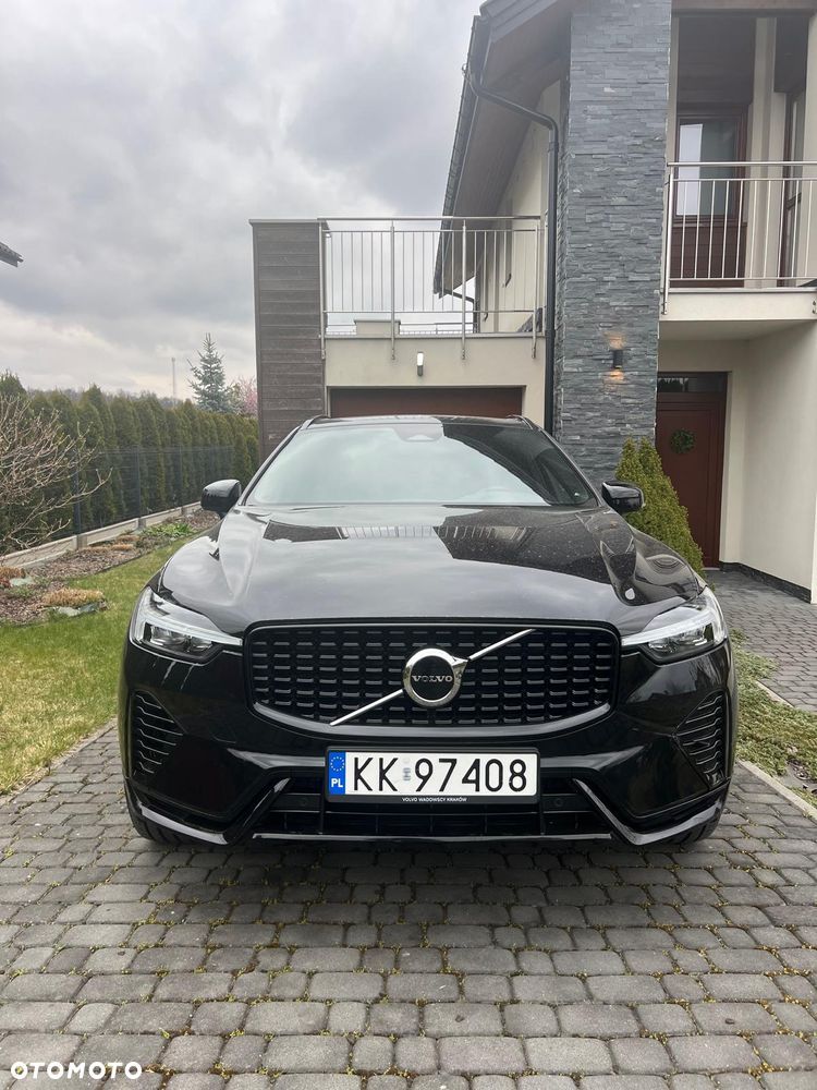 Volvo XC 60 T6 Plug-In Hybrid AWD Plus Dark - 3