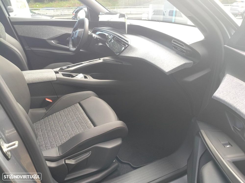 Peugeot 3008 1.2 Hybrid Allure e-DCS6 - 8