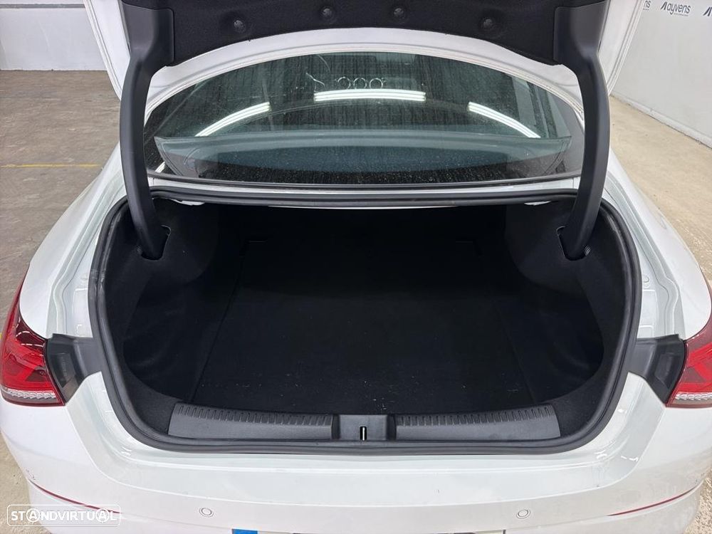 Mercedes-Benz CLA 200 d Style Plus Aut. - 10