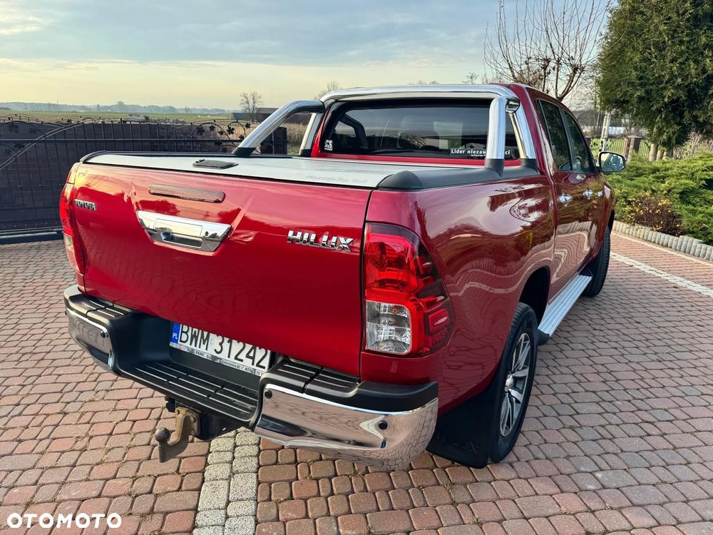 Toyota Hilux 2.4 D-4D Double Cab SR5 4x4 - 4