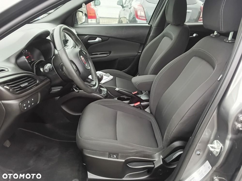 Fiat Tipo 1.4 T-Jet 16v S-Design - 15