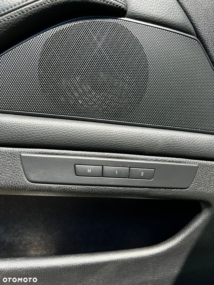 BMW Seria 5 - 16
